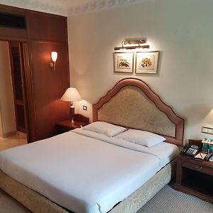 Grande Luxury Room